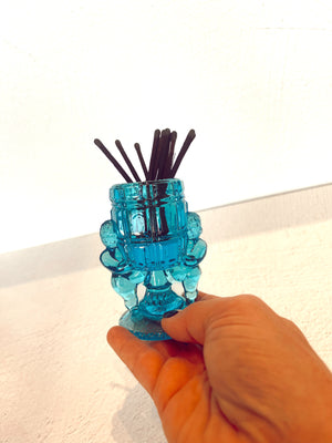 Peek a boo Fancy Match Container