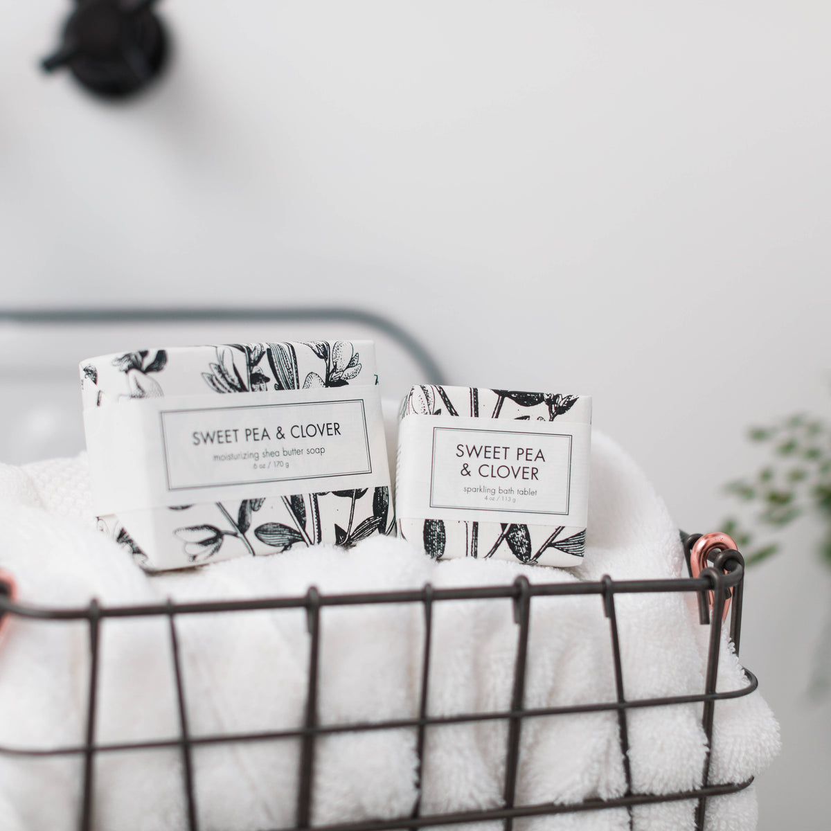 Sweet Pea &amp; Clover - Petite Shea Butter Guest Soap