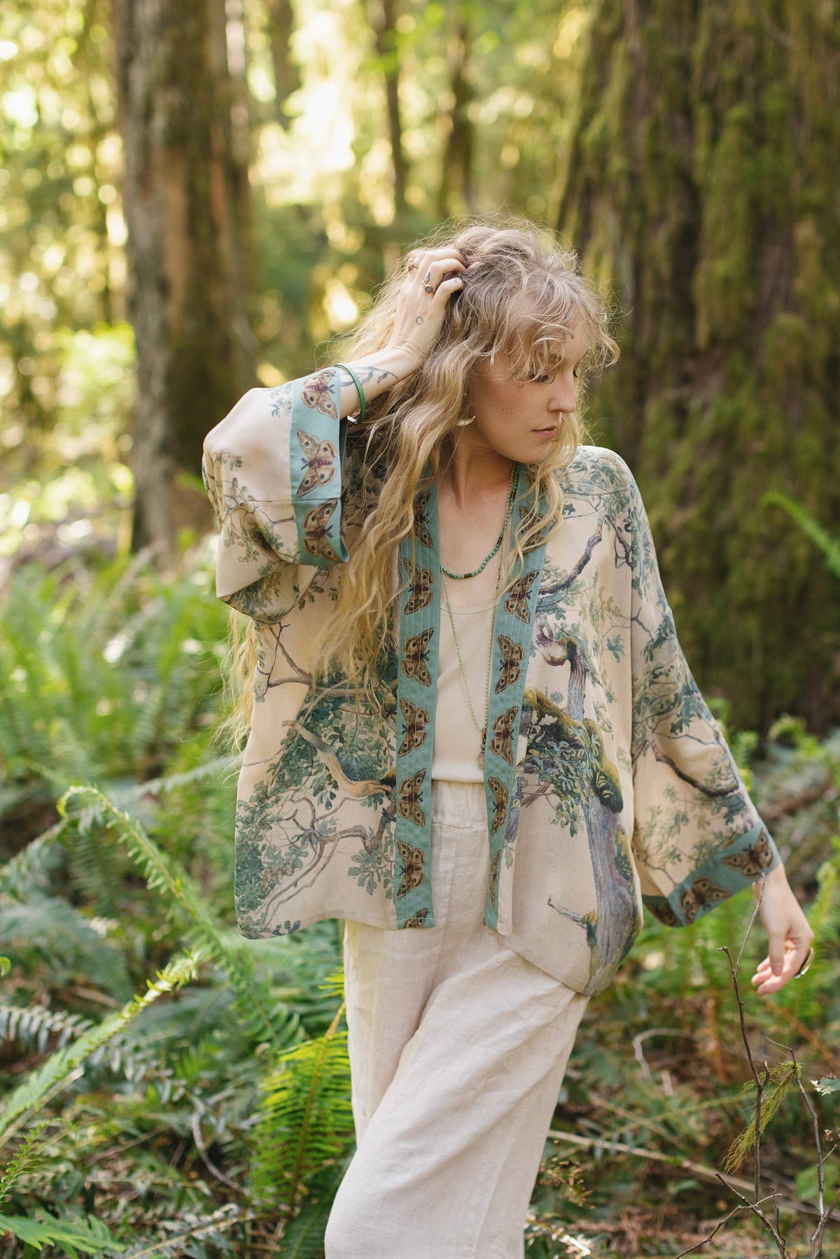 Earth &amp; Sky Pixie Duster Cropped Kimono w/ Trees