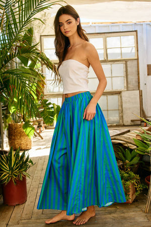 Striped Voluminous Gaucho Pants