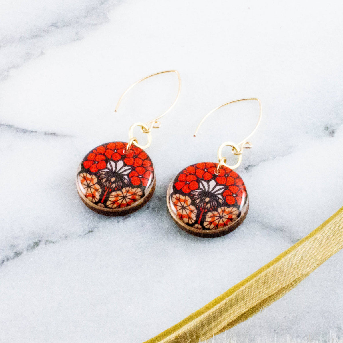 Vintage Art Nouveau Floral Circle Earrings