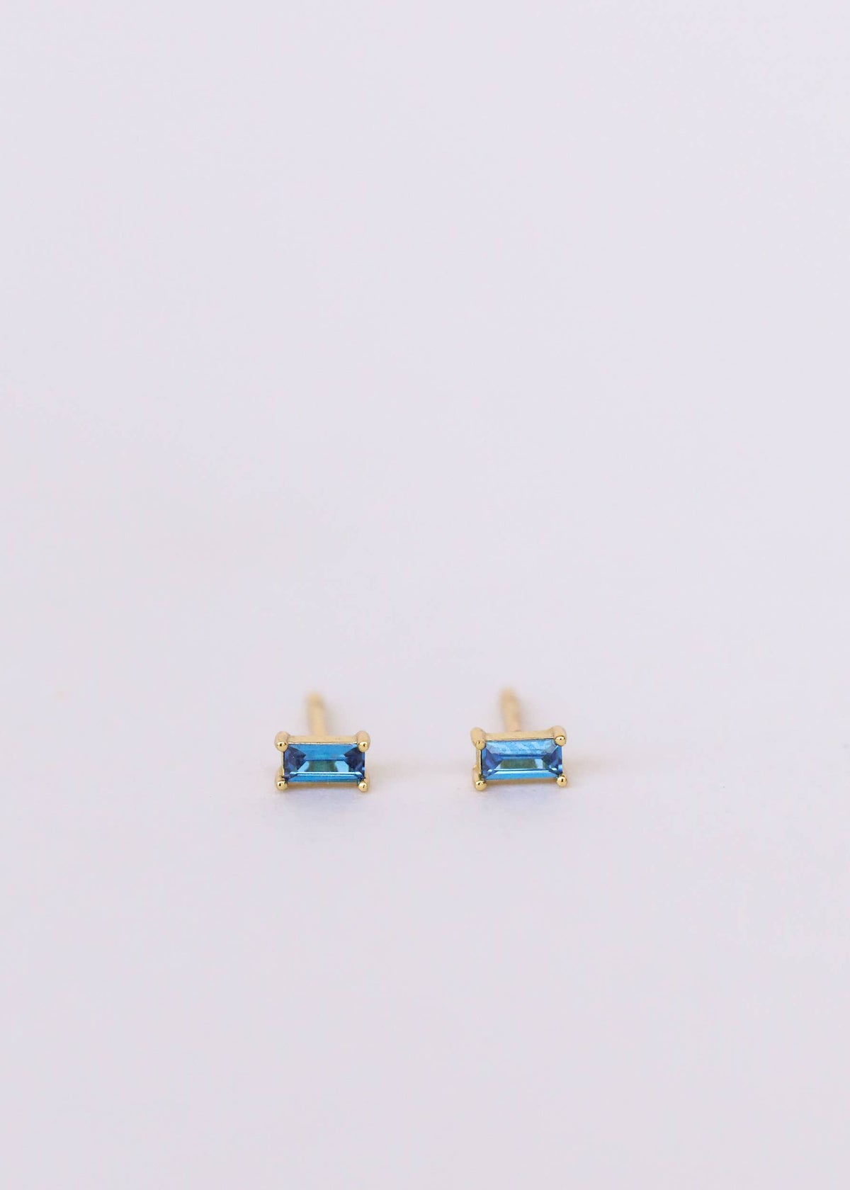 Baguette - Sapphire - Gold Earrings