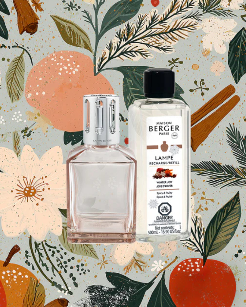 Blush &amp; Spice - Blush Beige Carrée Fragrance Lamp Gift Set with Full-sized Winter Joy