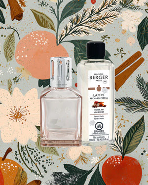 Blush & Spice - Blush Beige Carrée Fragrance Lamp Gift Set with Full-sized Winter Joy