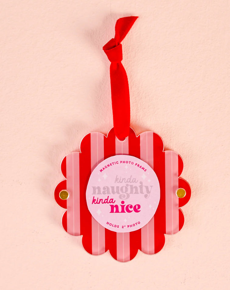 Peppermint Stripes Scalloped Round Picture Frame Ornament
