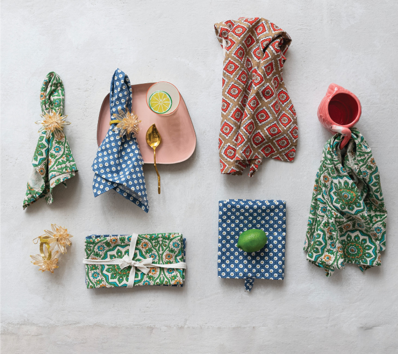 Handmade Acrylic &amp; Glass Beaded Flower Napkin Rings, Set of 4 Tied with Gold Cord