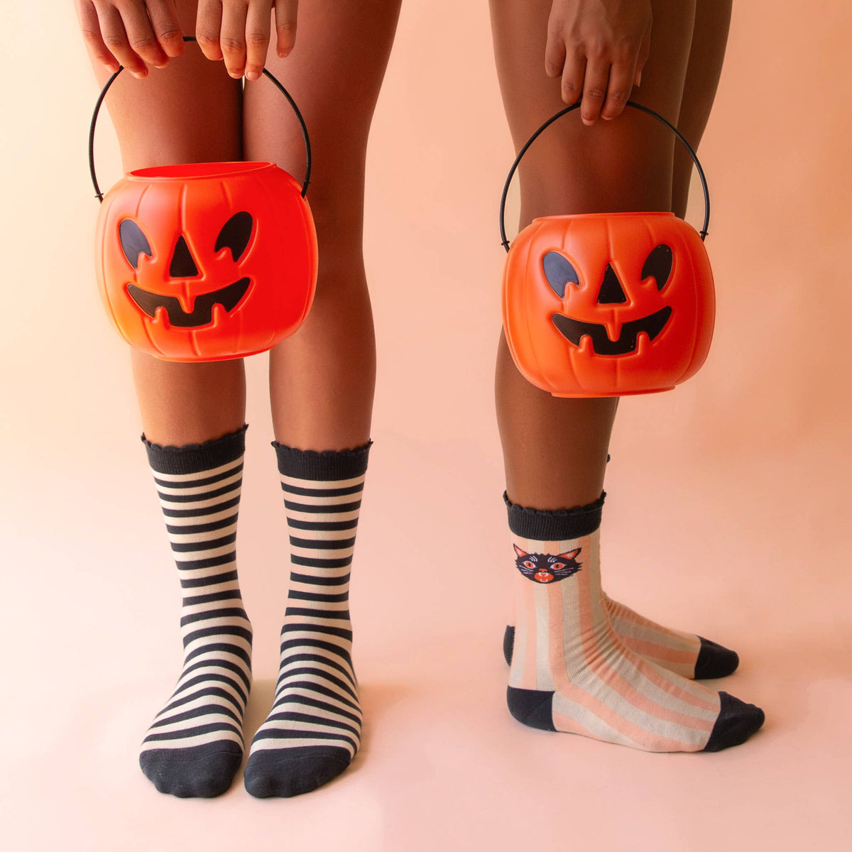 Spooky Kitty Crew Socks | Halloween
