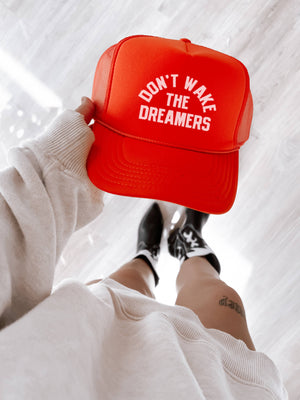Don’t Wake The Dreamers Trendy Grunge Trucker Hat - Orange