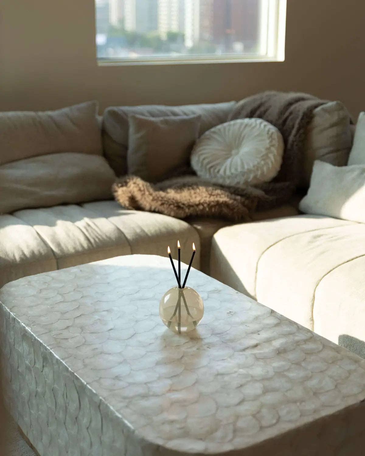 Neva Vase, Pampas Candle Holder