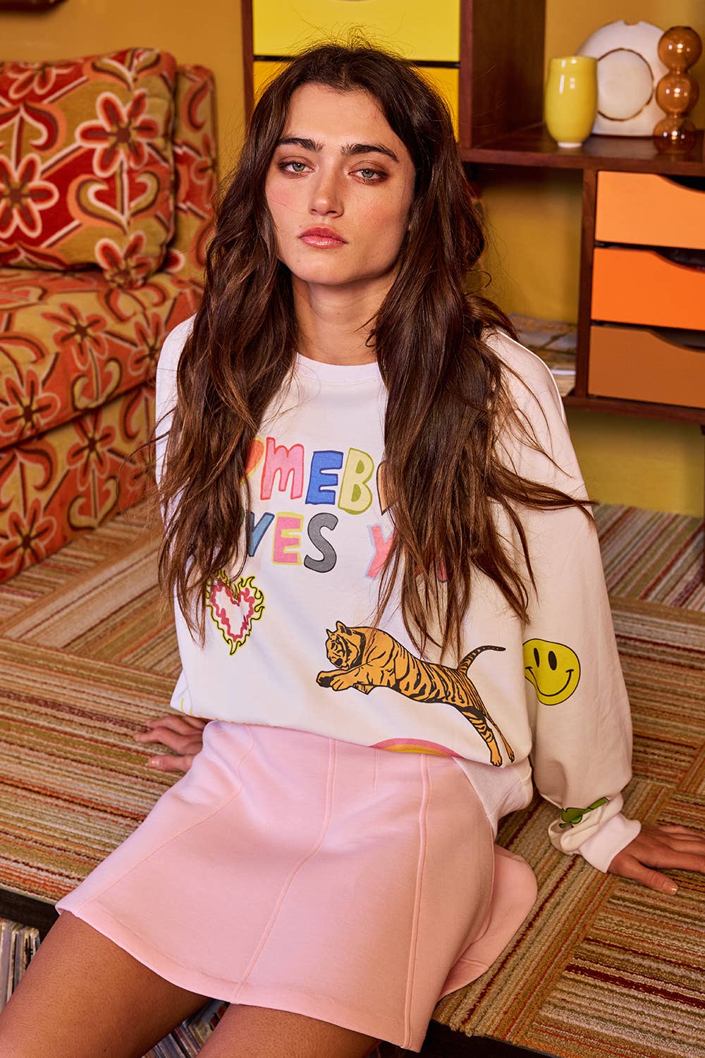 Somebody Loves You Graphic Sweatshirt