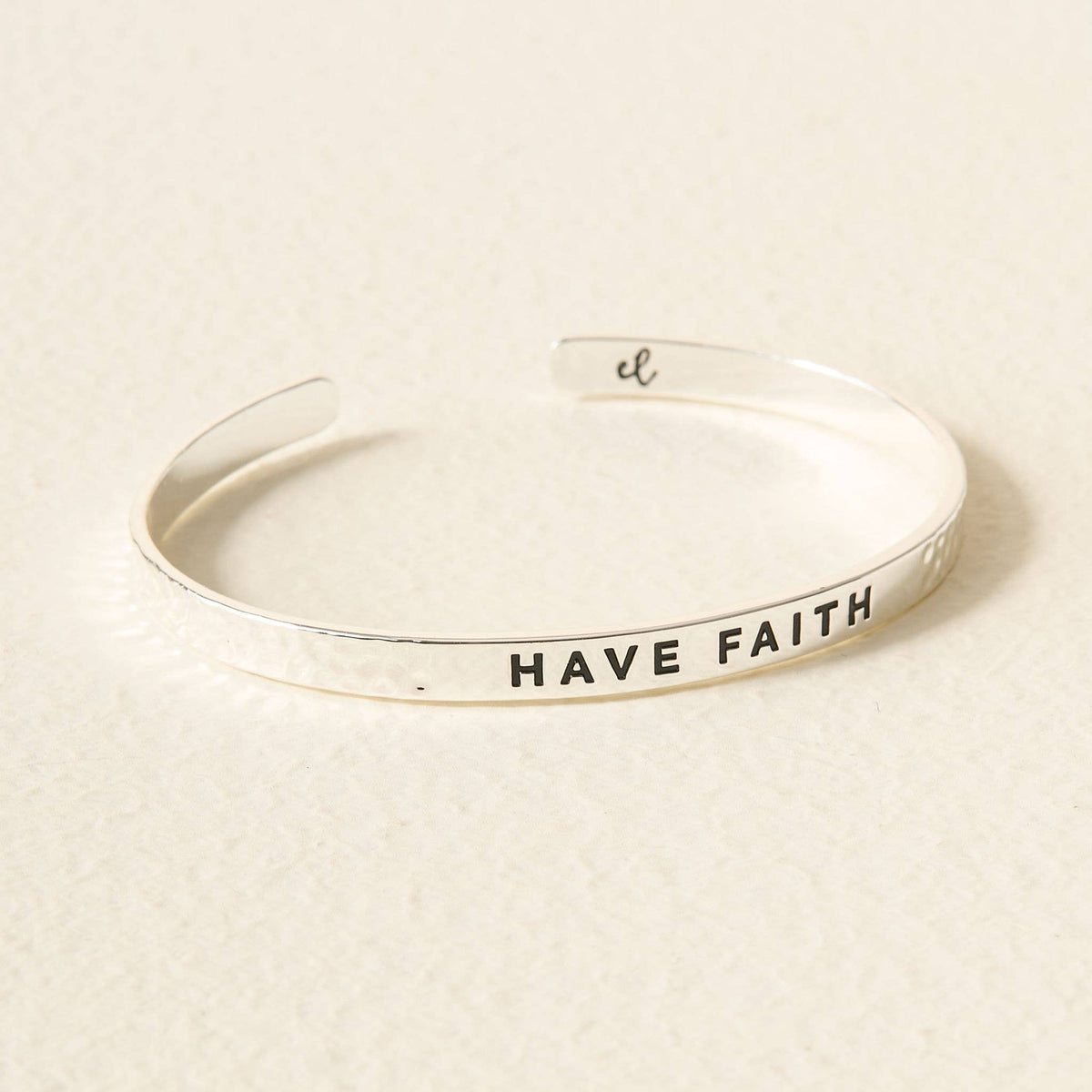 Little Reminder Cuff - Gold