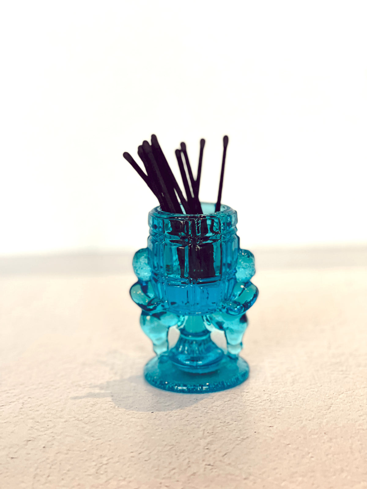 Peek a boo Fancy Match Container